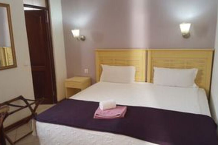 Room 27 of 57