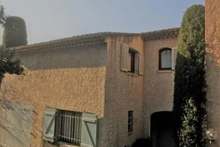 Maison Centre village St. Tropez Avenue Foch