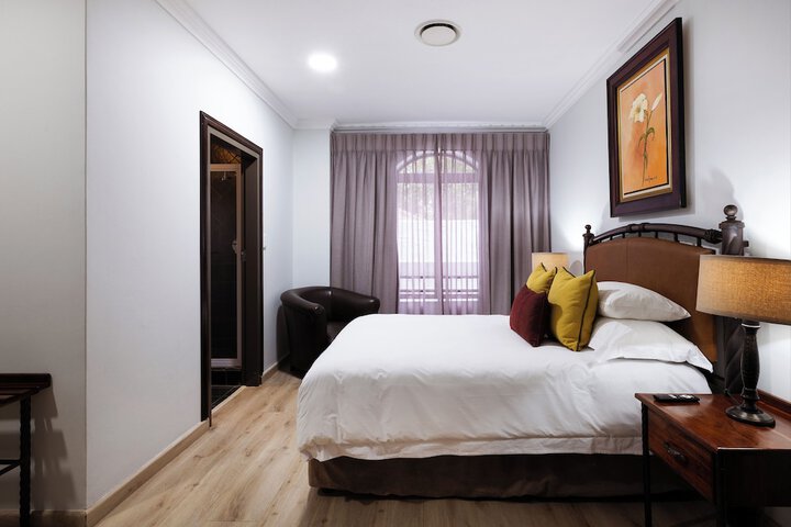 Room 25 of 70