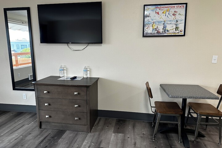 Room 43 of 159