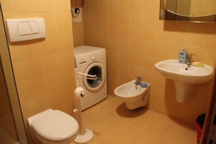 Room 13 of 499
