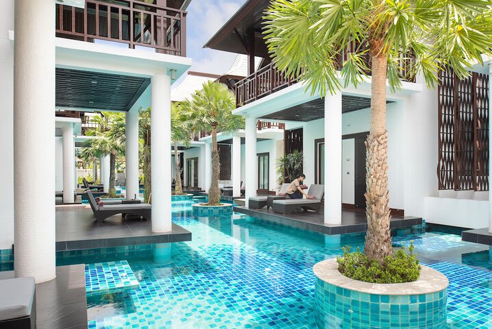 Pool 45 of 64