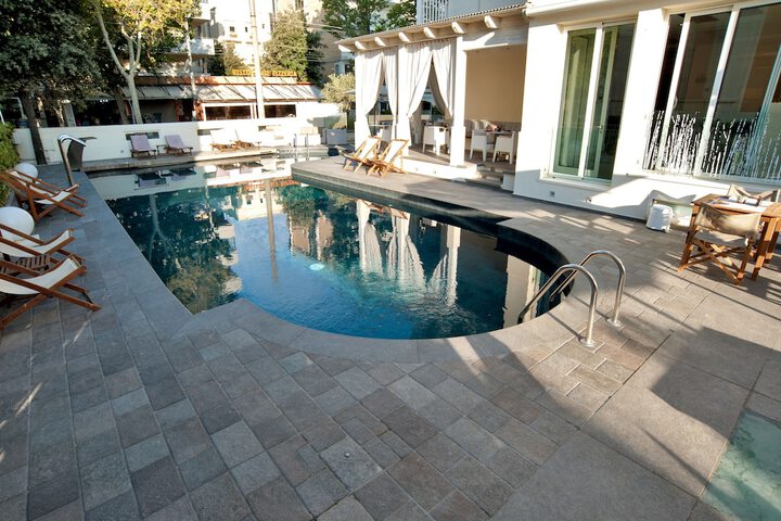 Pool 69 of 125