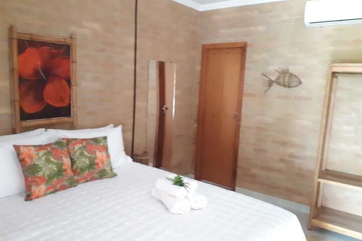 Room 6 of 46
