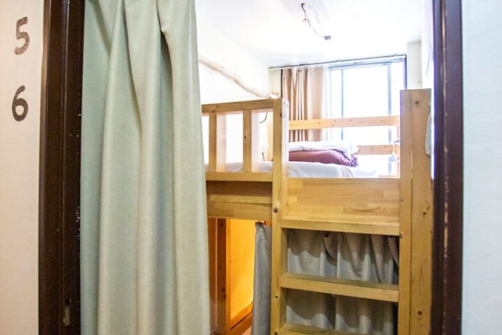 Room 4 of 35
