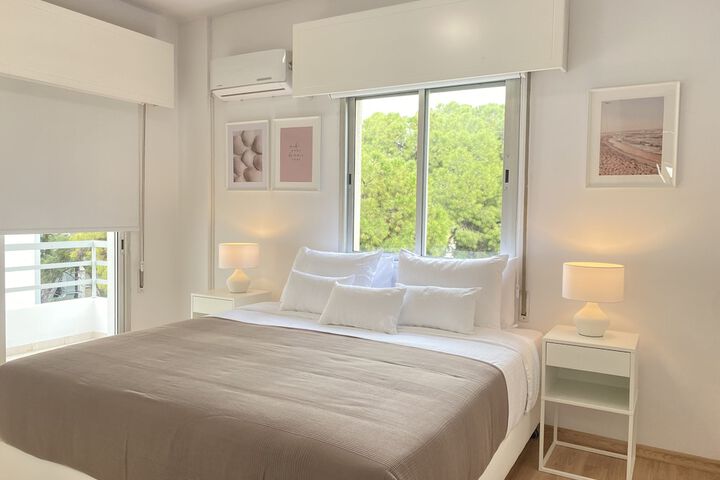 Phaedrus Living Town Flat Stephania 302