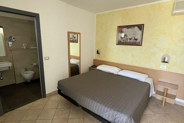 Room 39 of 121