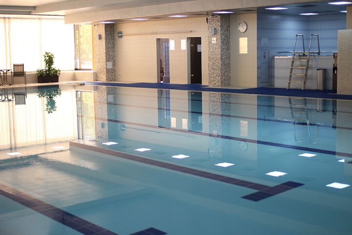 Pool 64 of 219