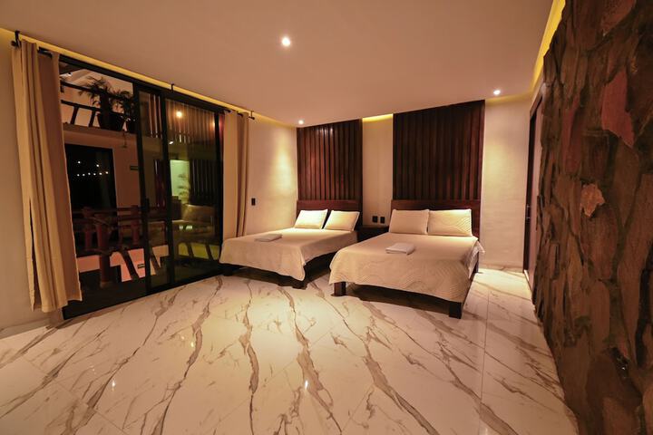 Room 5 of 18