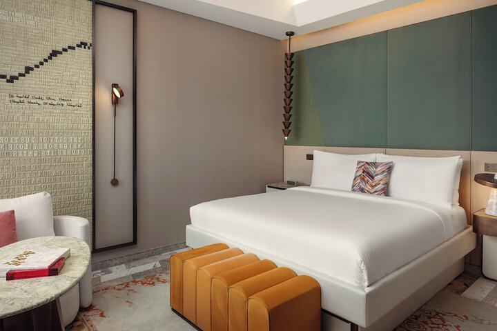 Room 6 of 58
