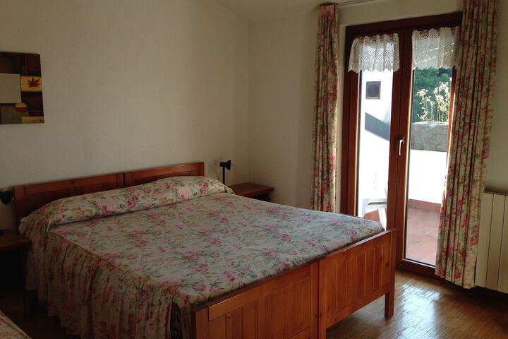 Room 9 of 27