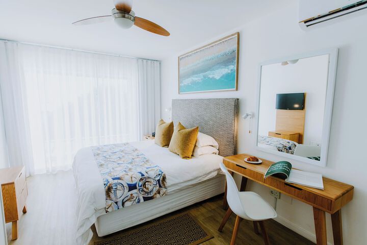 Room 20 of 115