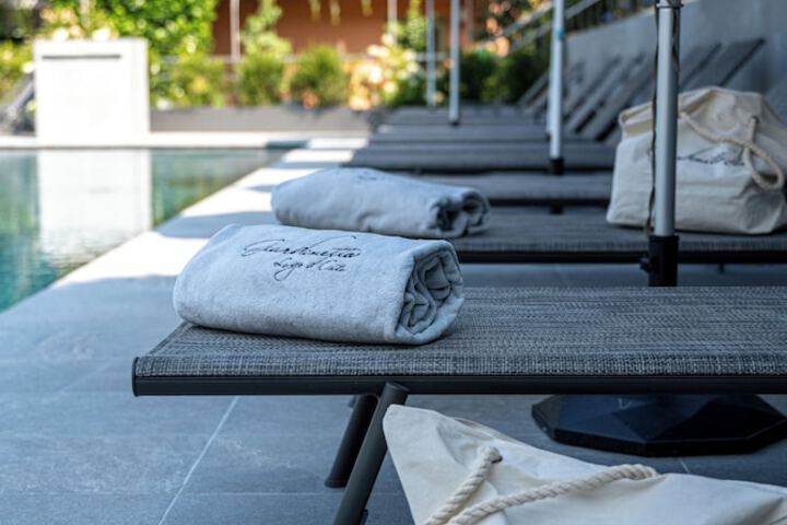 Hotel Pool