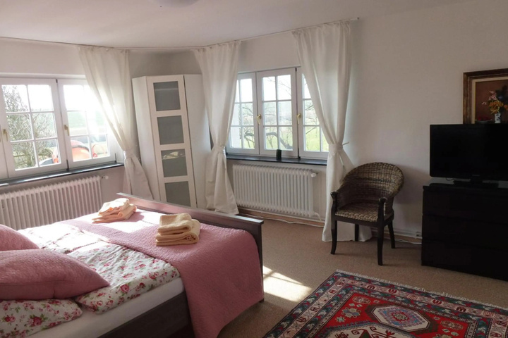 Room 5 of 21