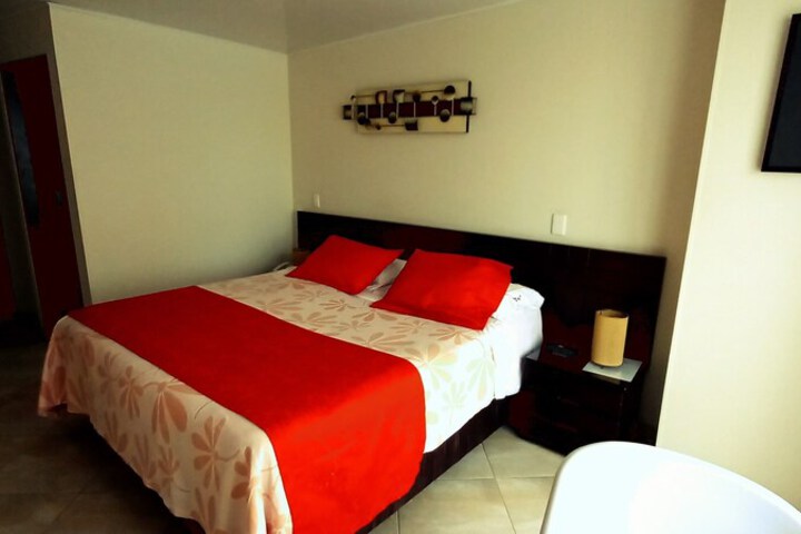 Room 19 of 40