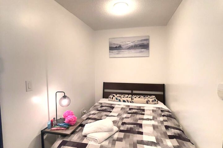 Room 2 of 14