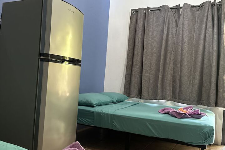 Room 5 of 17