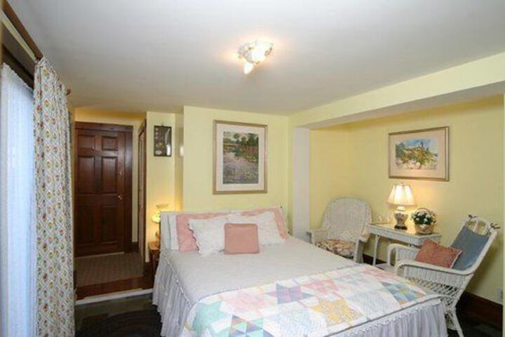 Room 22 of 50