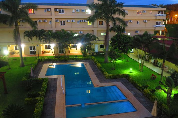 Pool 40 of 49