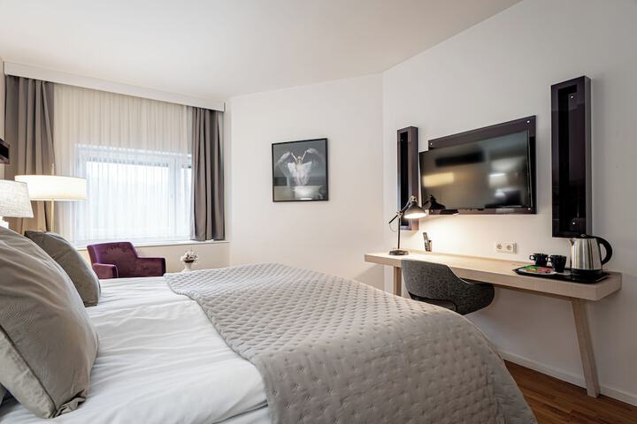 Room 14 of 85