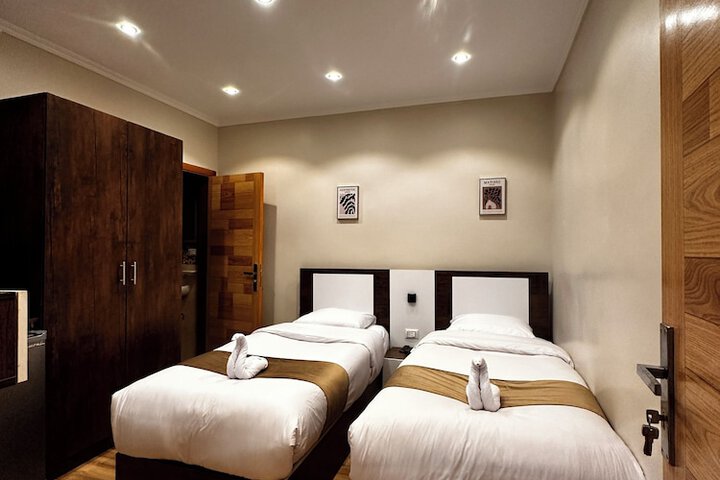 Room 20 of 63