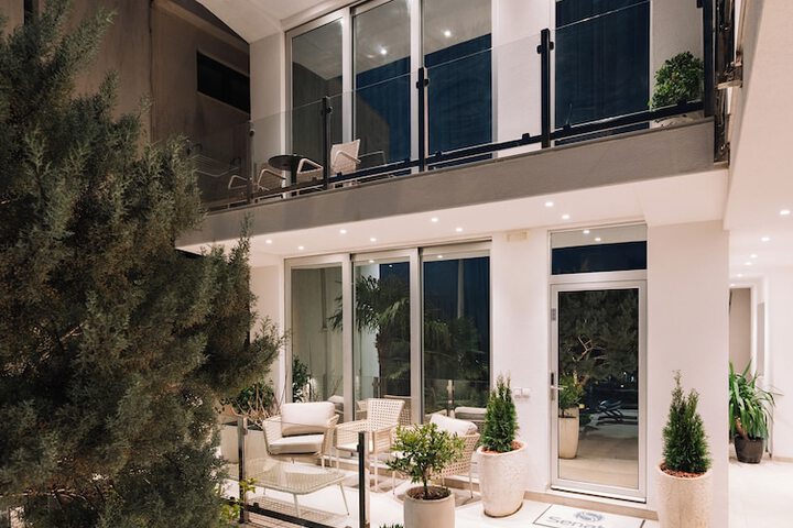 Terrace/Patio 104 of 257