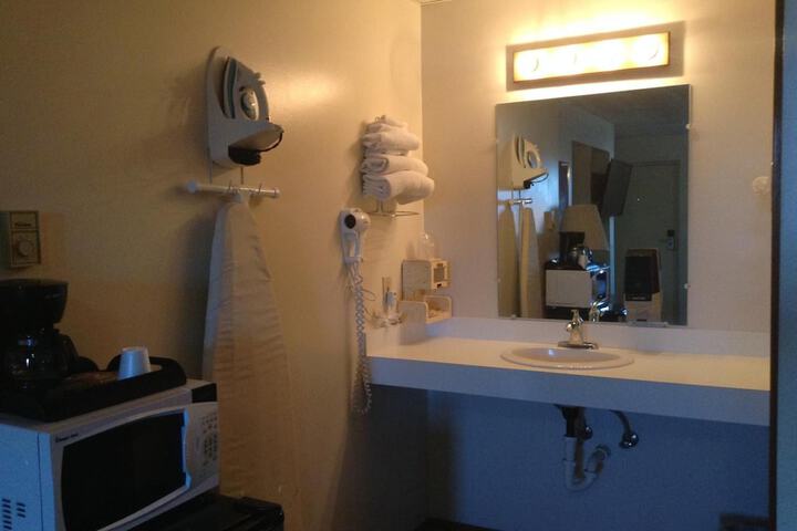 Room 22 of 29
