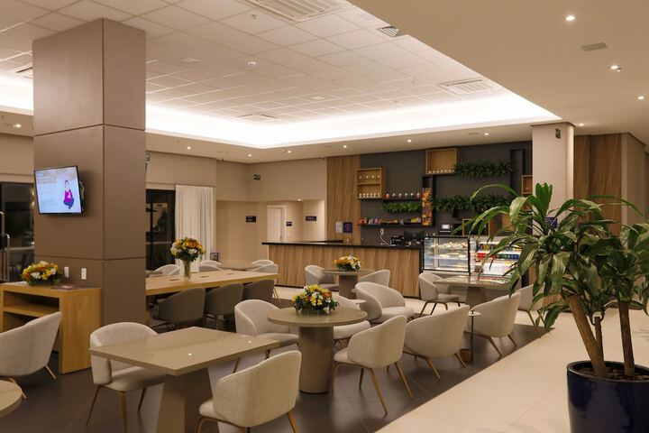 Hotel Interior 2 of 71