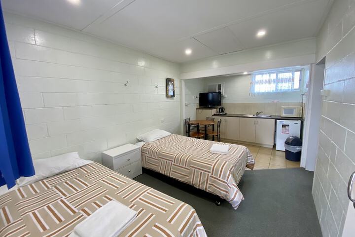 Room 3 of 12