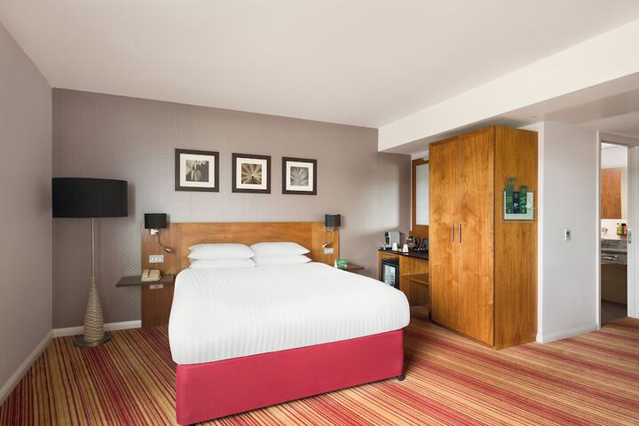 Room 42 of 88