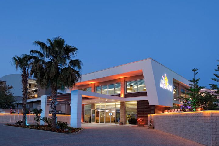 Hotel 58 of 60