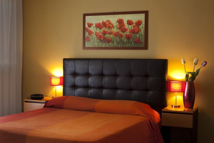 Room 8 of 58