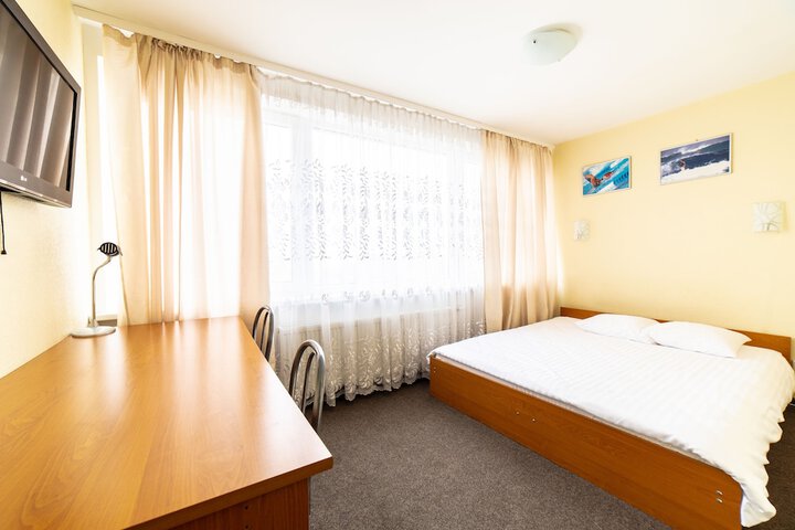 Room 37 of 70