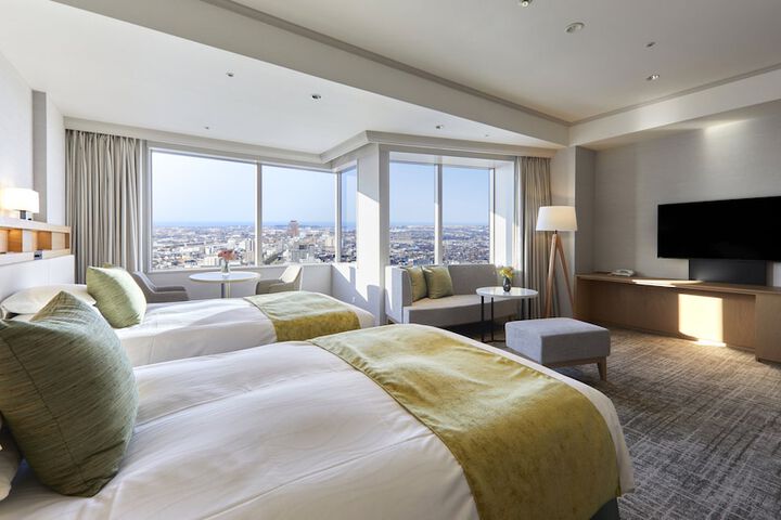Room 28 of 165