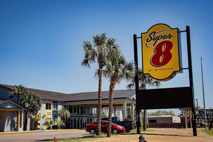 Hotel 39 of 52