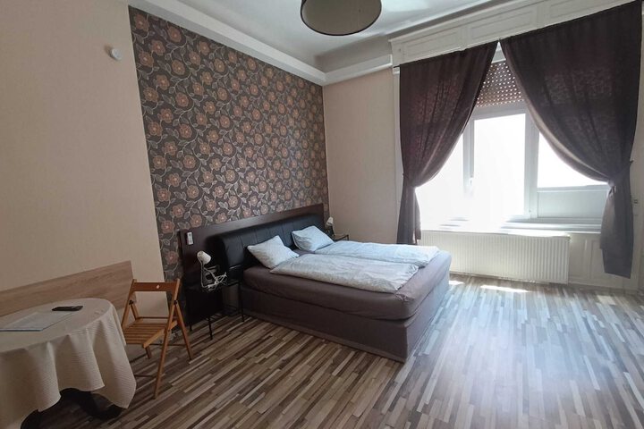 Room 19 of 55