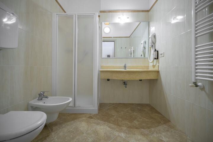 Room 20 of 41