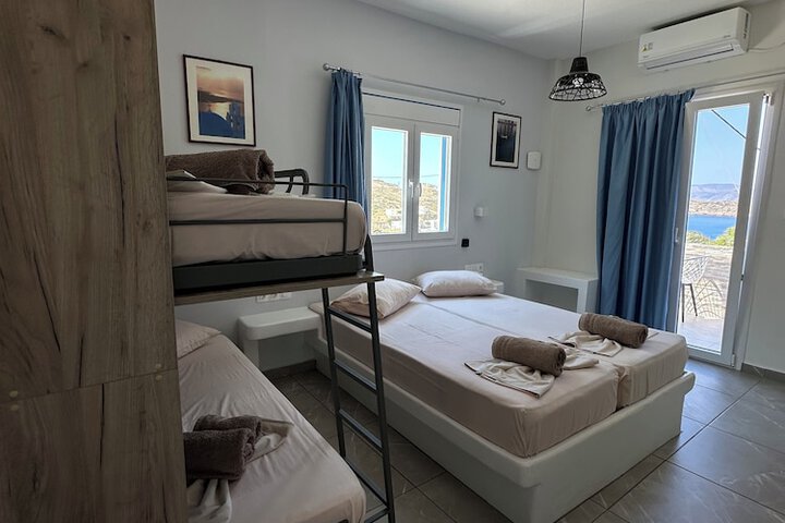 Room 38 of 79