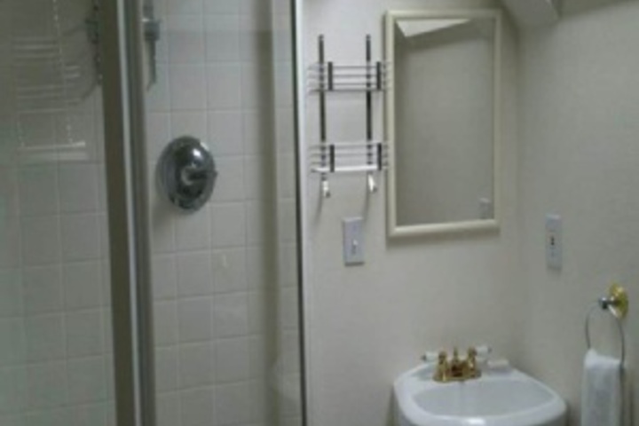 Room 165 of 192
