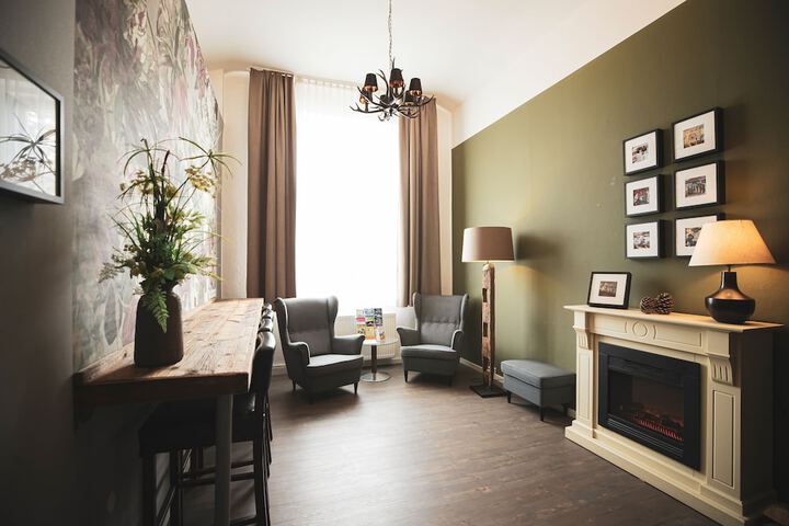 Hotel Interior 96 of 114