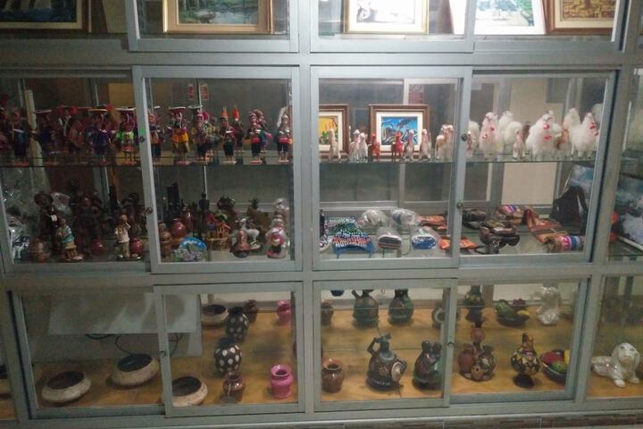 Gift Shop 52 of 74