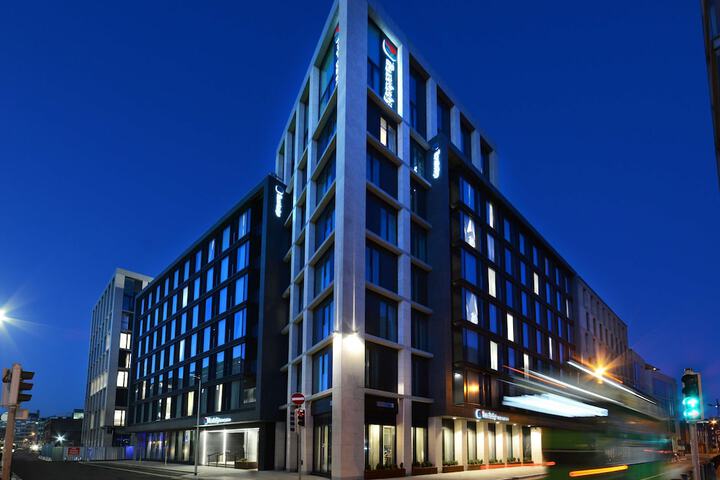 Travelodge PLUS Dublin City Centre