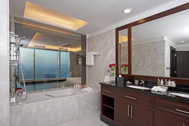 Room 48 of 218