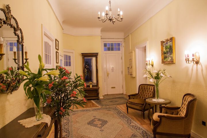 Lobby Photos