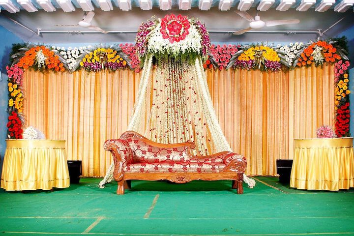 Ballroom/Hall 40 of 47