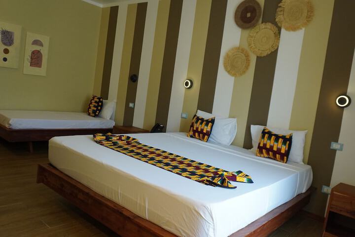 Room 20 of 49