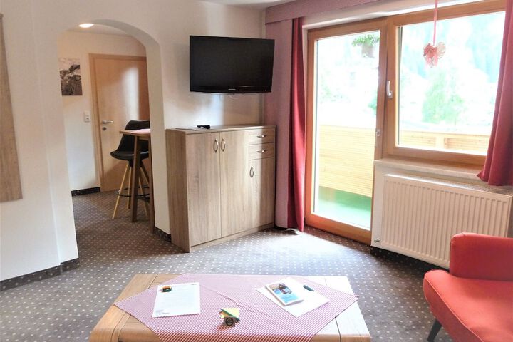 Room 46 of 106