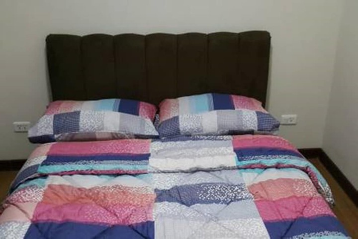 Room 2 of 19