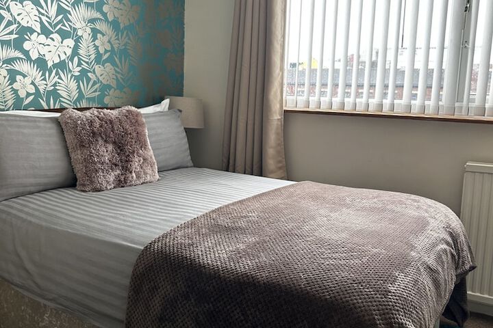 Room 7 of 44