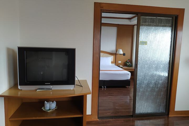 Room 18 of 47